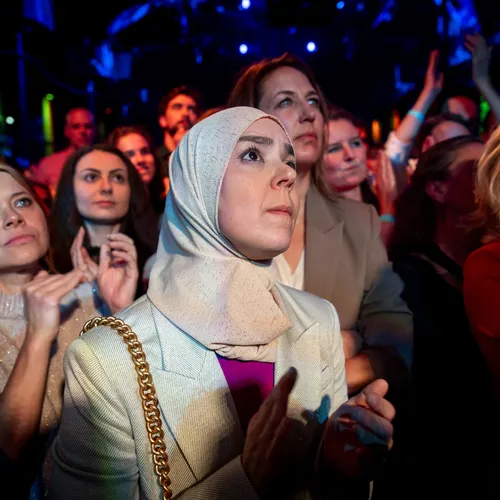 Esmah Lahlah en de kwetsbaarheid van vertrouwen