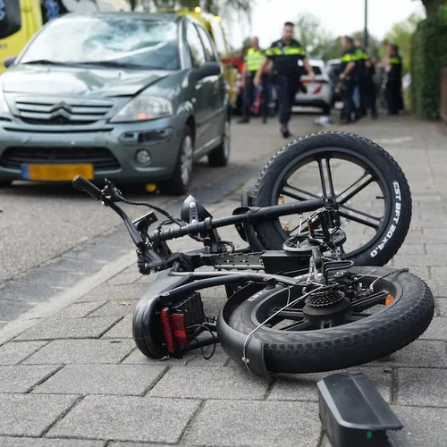 Helm op, verstand op nul? Of mag ik zélf nog nadenken?