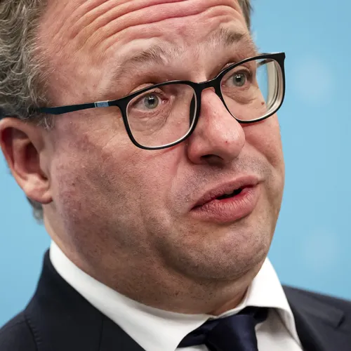 Voornemen van stabiliteit en bestuurlijke rust mondt uit in politieke verlamming