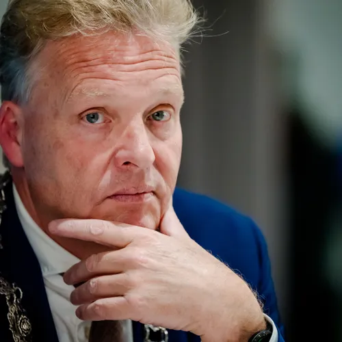 Bewoners protesteren tegen azc, terwijl er helemaal geen plannen zijn voor azc