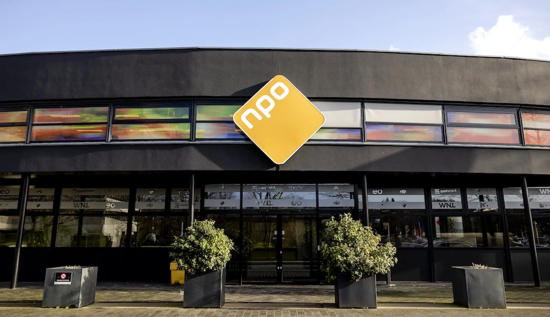 Afbeelding van De onbedoelde zelfmoord van de publieke omroep