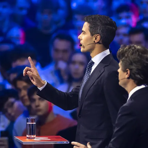 Rob Jetten probeert soldaten te werven met seksistische opmerking over prinses Amalia