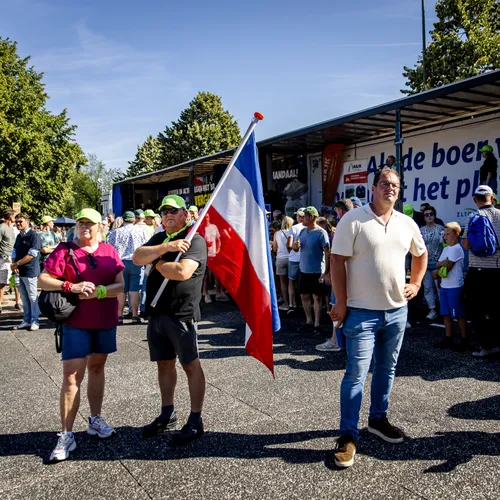 Als je wetten maakt die het machtssysteem dienen dan komen burgers in opstand