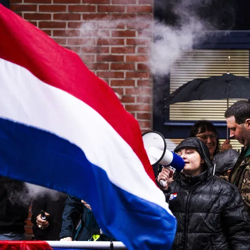 Het Loosdrechtse model van racisme en fascisme mag zich niet over het land verspreiden