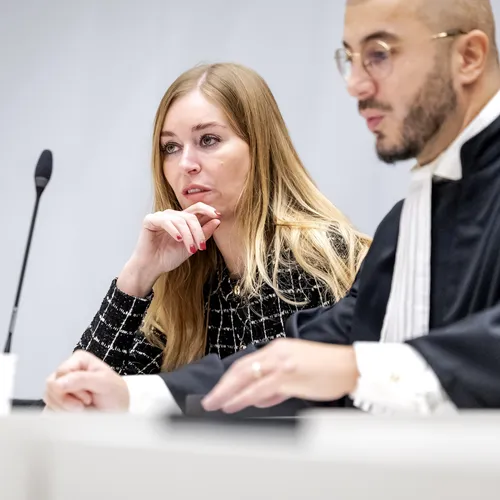 Veroordeelde racist Raisa Blommestijn moet advocatenkosten terugbetalen aan omroep ON