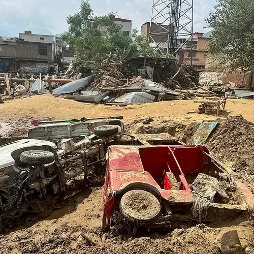 Klimaatcrisis: Meer dan driehonderd doden door overstromingen in Pakistan