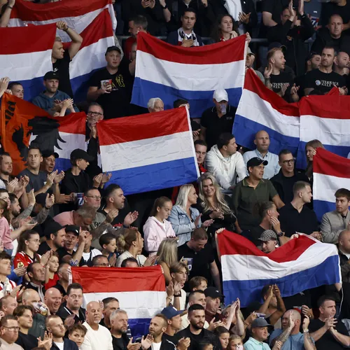 Laat de Nederlandse vlag niet van je afpakken