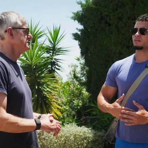 Louis Theroux vergeet de vrouwen in de manosphere