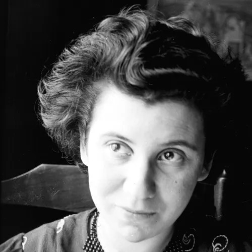 Lieve Etty Hillesum, er is na jouw dood een nieuwe werkelijkheid ontstaan