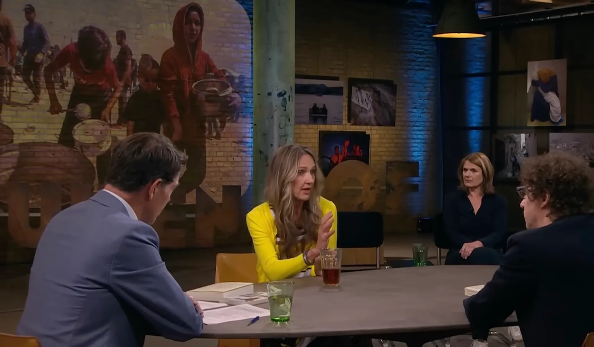Afbeelding van Herdenken? We hebben het toen laten gebeuren en het gebeurt nu weer