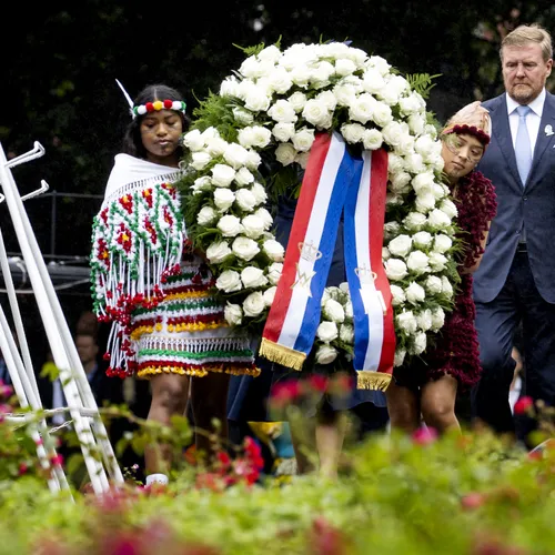 Reserveer ook vijf procent van het BNP voor de strijd tegen racisme en economische ongelijkheid hier en in de wereld
