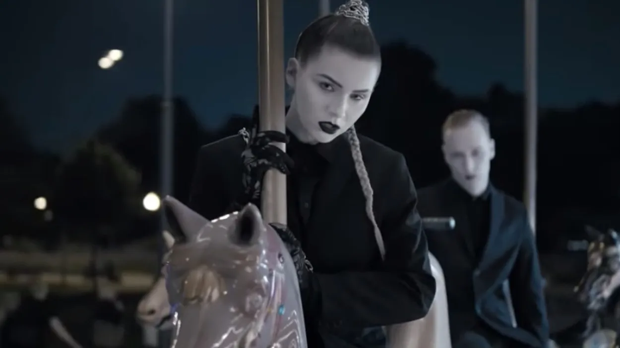 Concerten kritisch tech duo IC3PEAK in Rusland verboden - Joop - BNNVARA