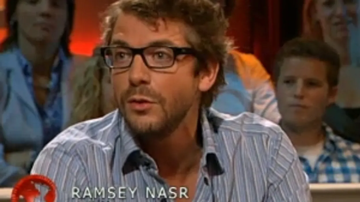 Als schrijver naar de boekenbeurs in China: goed of fout? - Joop - BNNVARA