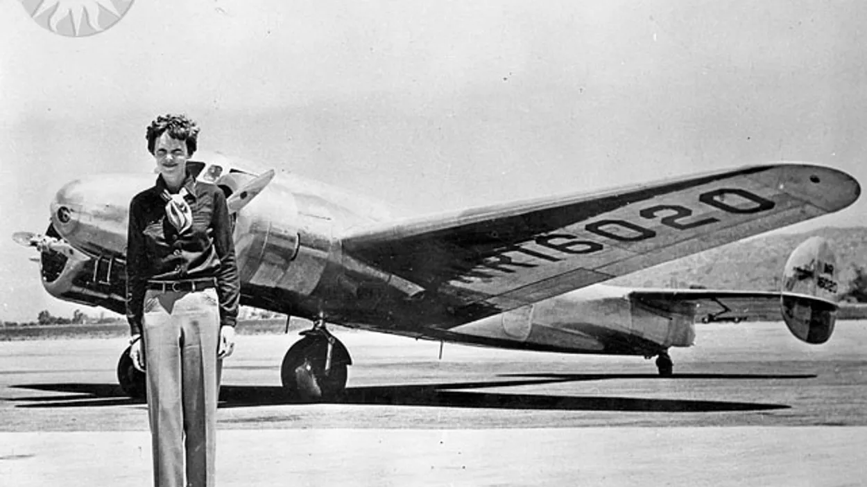 EARHART, AMELIA (PUTNAM)