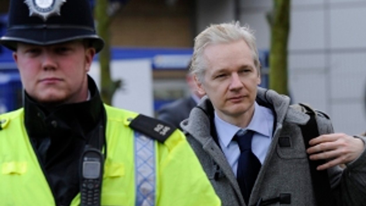ANP-Assange_Londen300.jpg