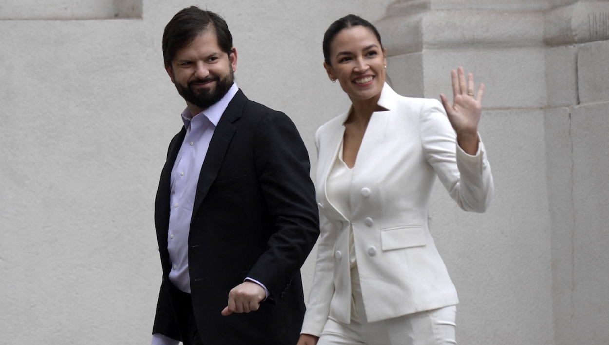 AOC: US ​​Should Apologize for Decades of Intervention in Latin America – Jub