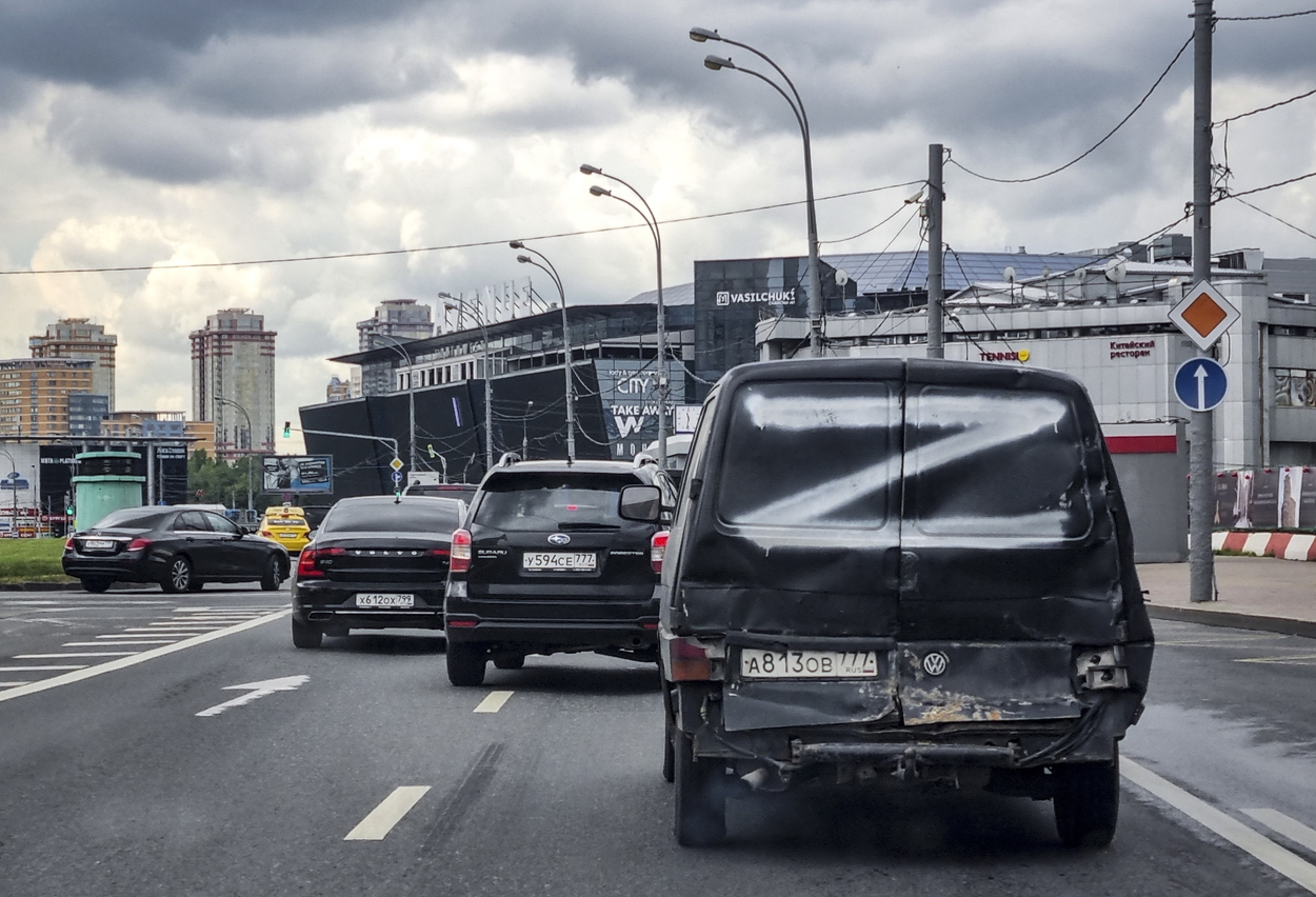 Deutscher muss 4000 Euro für das umstrittene russische Z-Zeichen am Auto zahlen – Joop