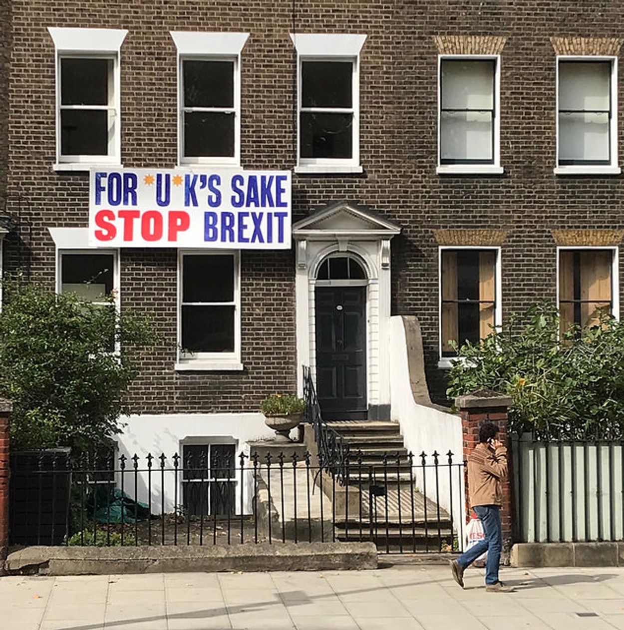 Afbeelding van Door miljoenen ondertekende petitie tegen Brexit afgewezen