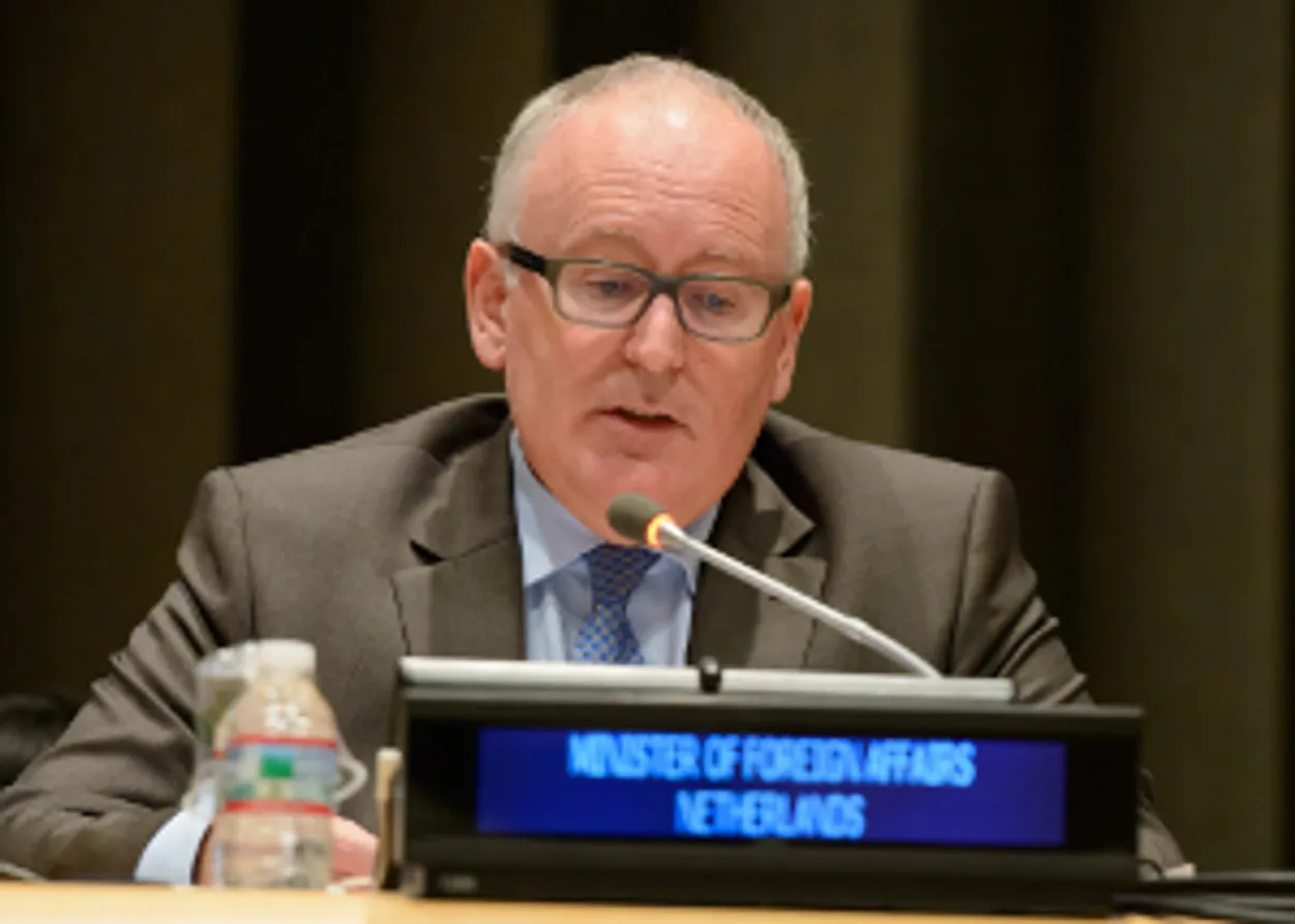 Frans Timmermans Politicus van het Jaar 2014 Joop BNNVARA Frans Timmermans Politicus van het Jaar 2014 Joop BNNVARA