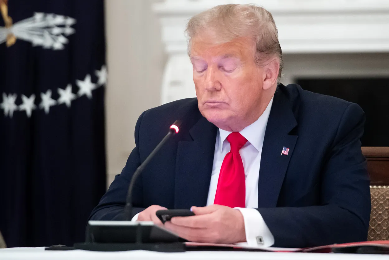Eindelijk twittert Trump dat Biden de verkiezingen heeft gewonnen Joop BNNVARA