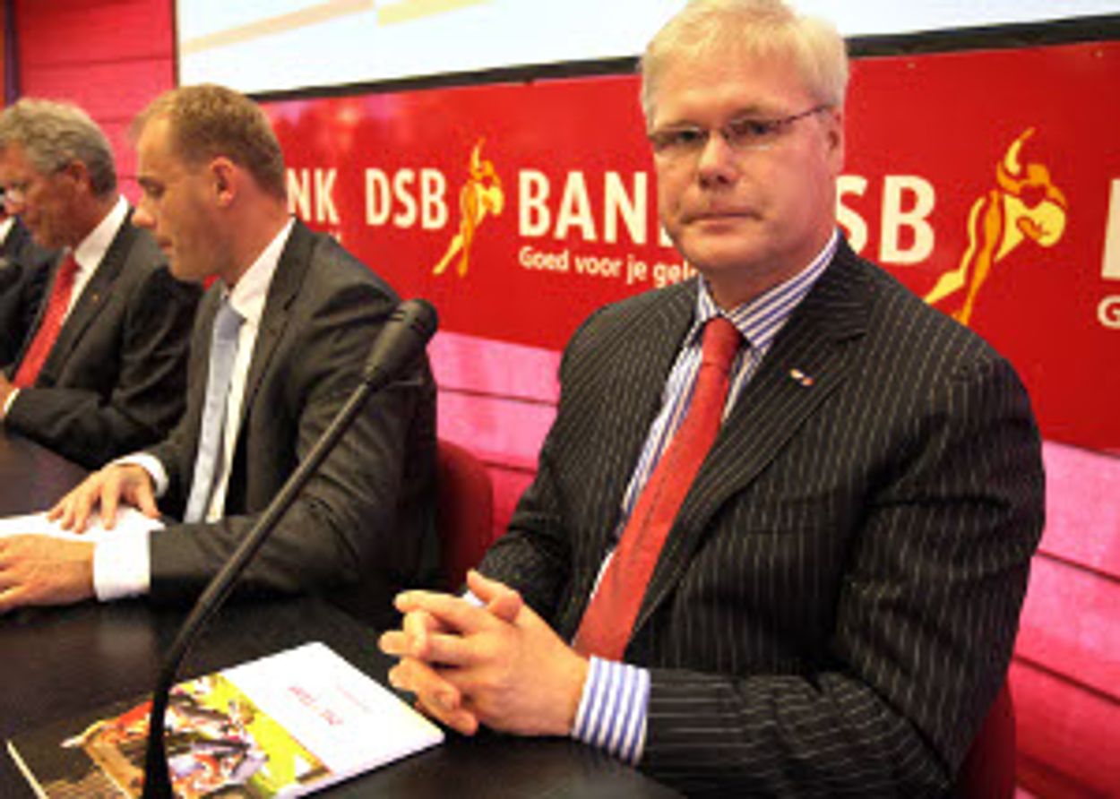 Afbeelding van VVD'ers claimen heldenrol in DSB-affaire