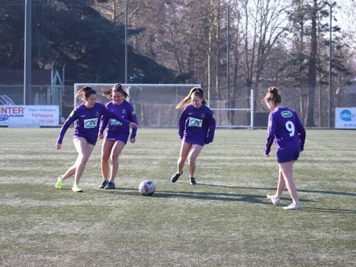 Afbeelding van Franse voetbalsters spelen zonder shorts uit protest tegen seksisme