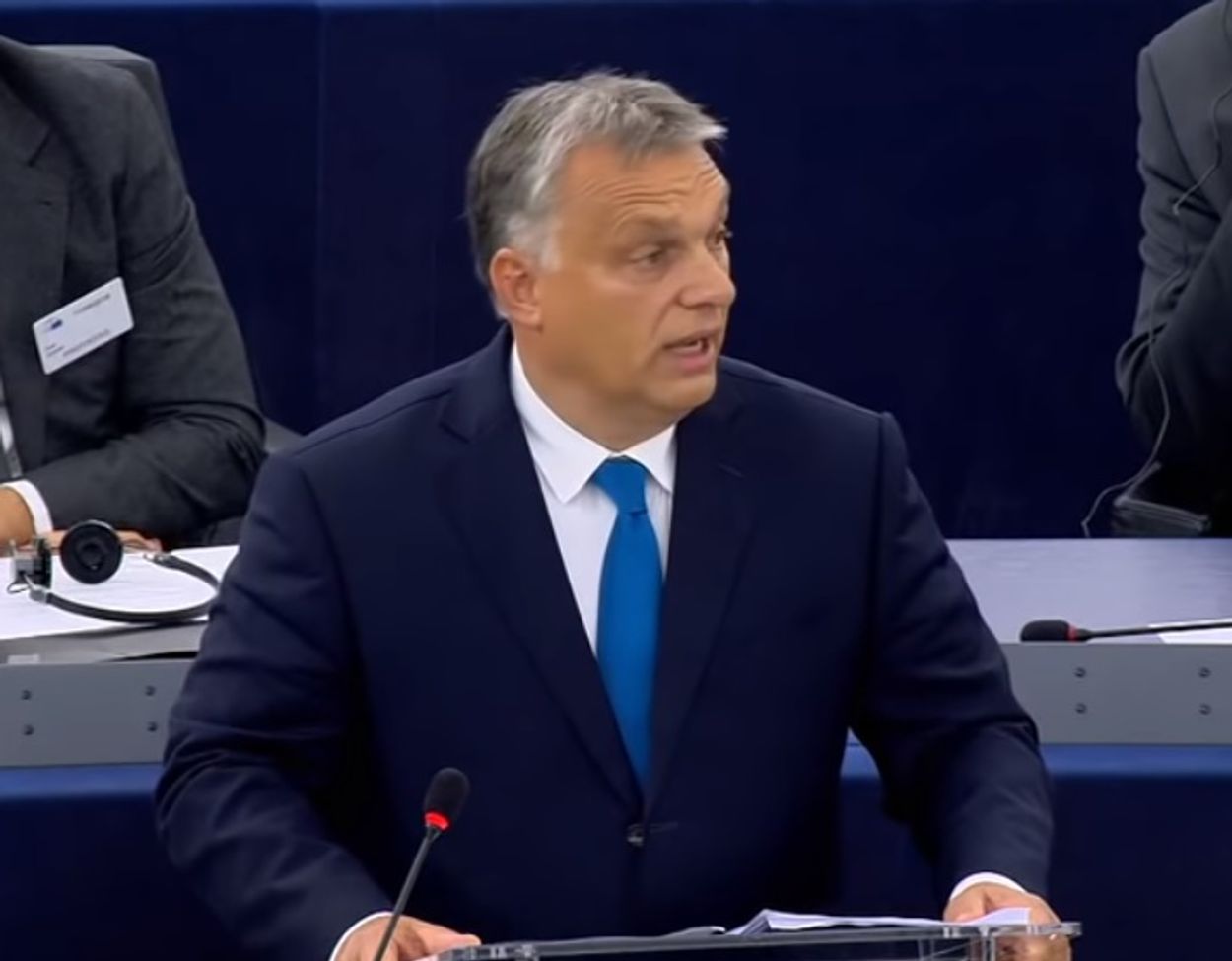 Afbeelding van Europees Parlement stemt voor acties tegen Victor Orban