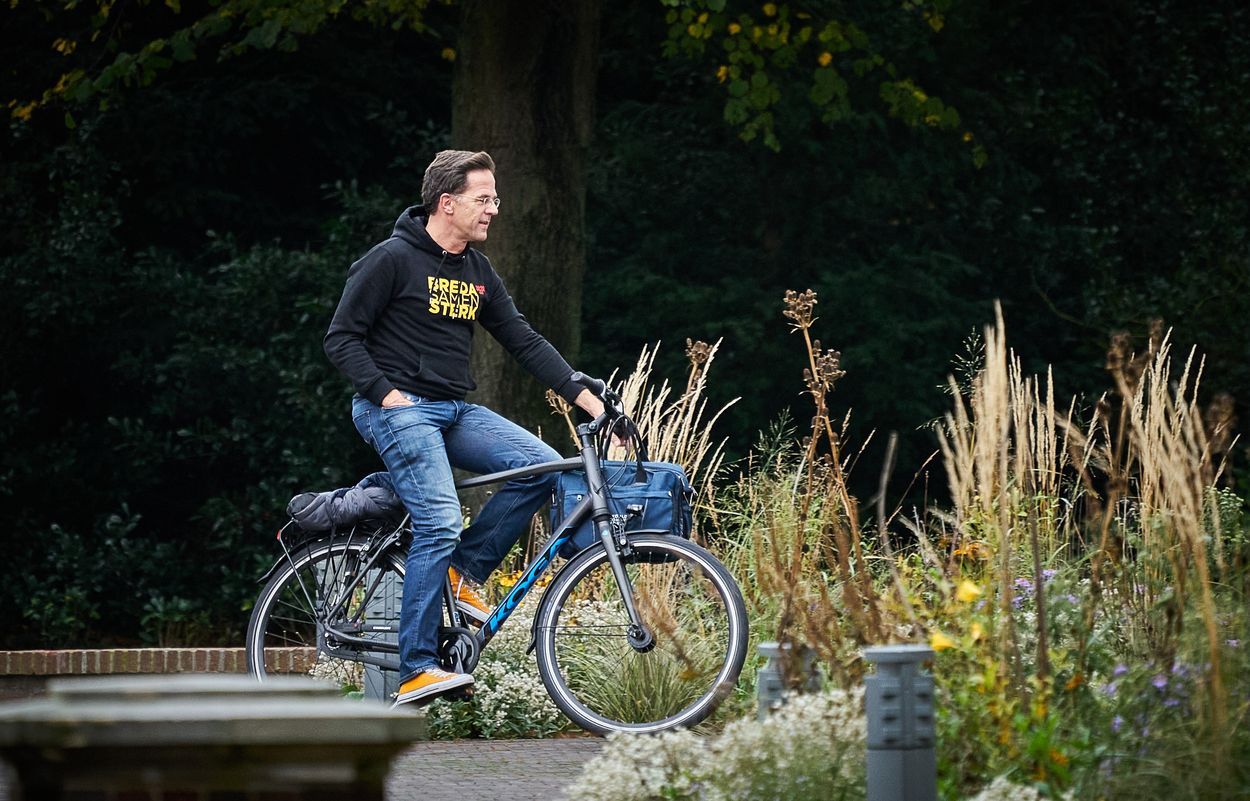 Afbeelding van Doe als Rutte: ga fietsen met een spijkerbroek aan je kont