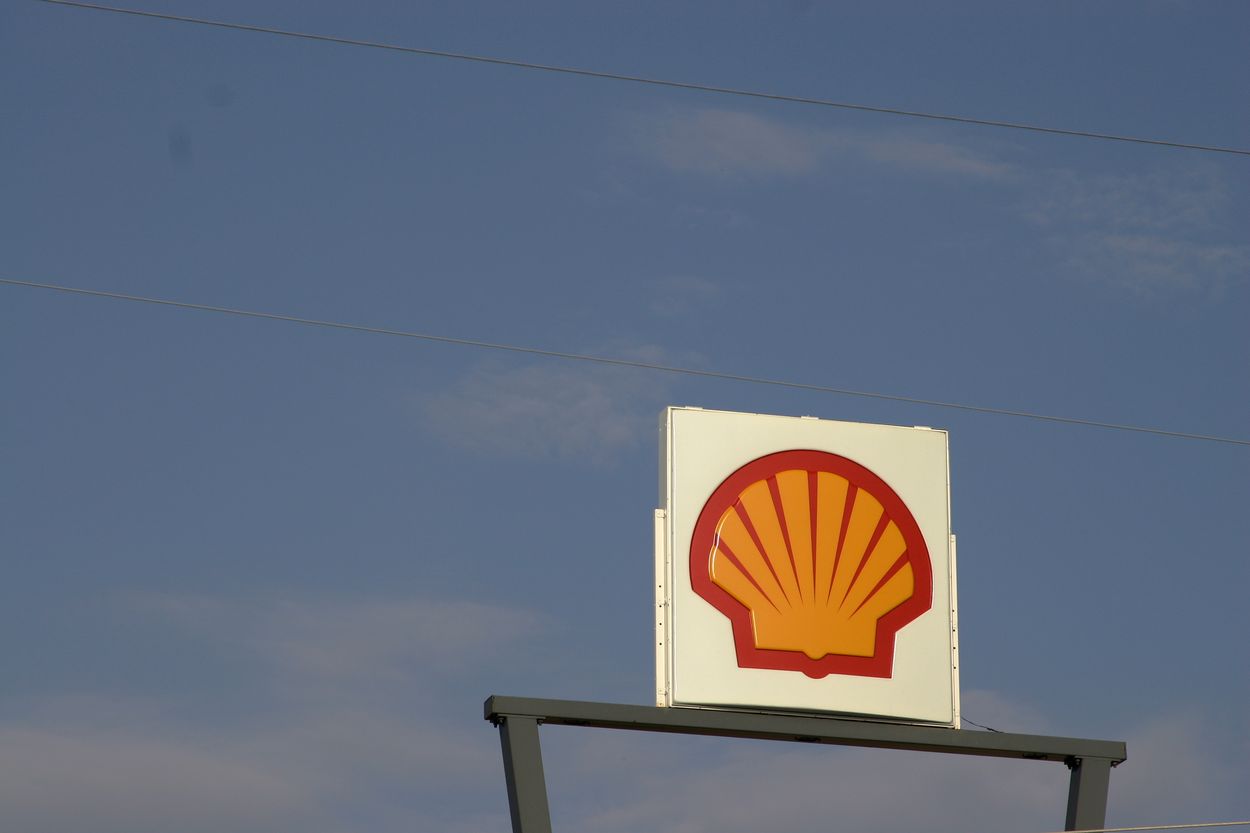 Afbeelding van 'Shell zet NAM op afstand, kan zo schadebetalingen Groningen vermijden'