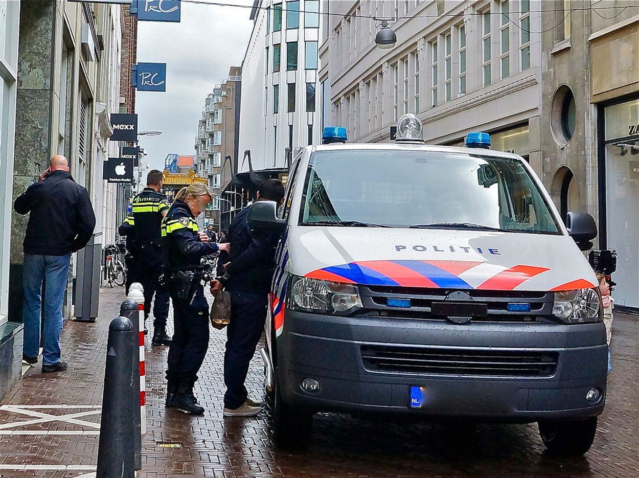 Afbeelding van Crisissfeer in Den Haag over bestrijden etnisch profileren