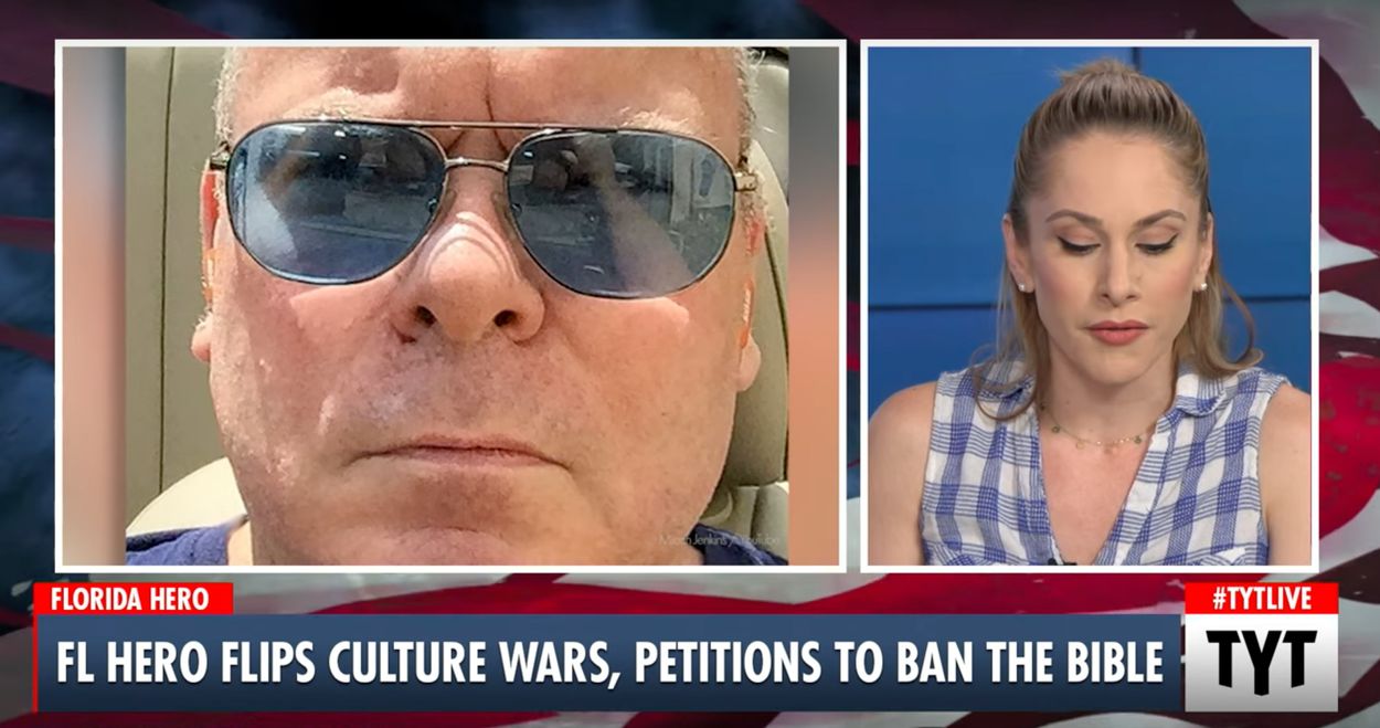 Afbeelding van Activist slaat Republikeinen met eigen cancel culture om de oren: eist verbod op Bijbel in scholen
