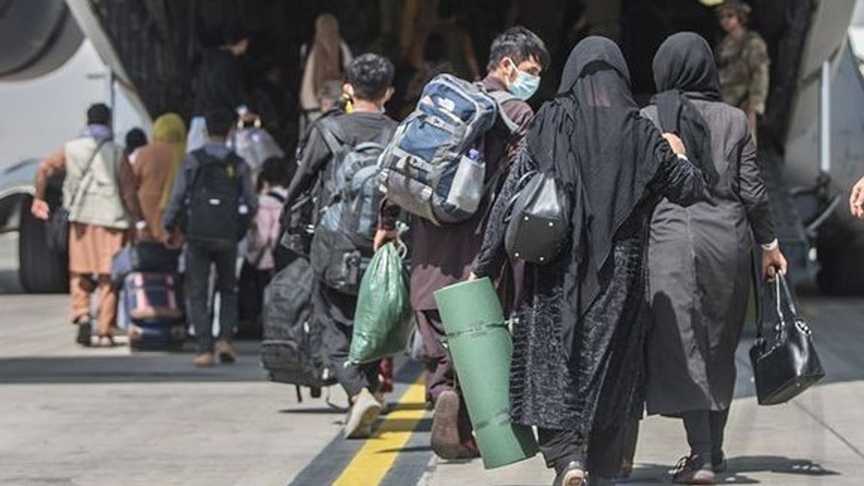 Afbeelding van Buitenlandse Zaken zette studenten in bij evacuatie tolken Kabul