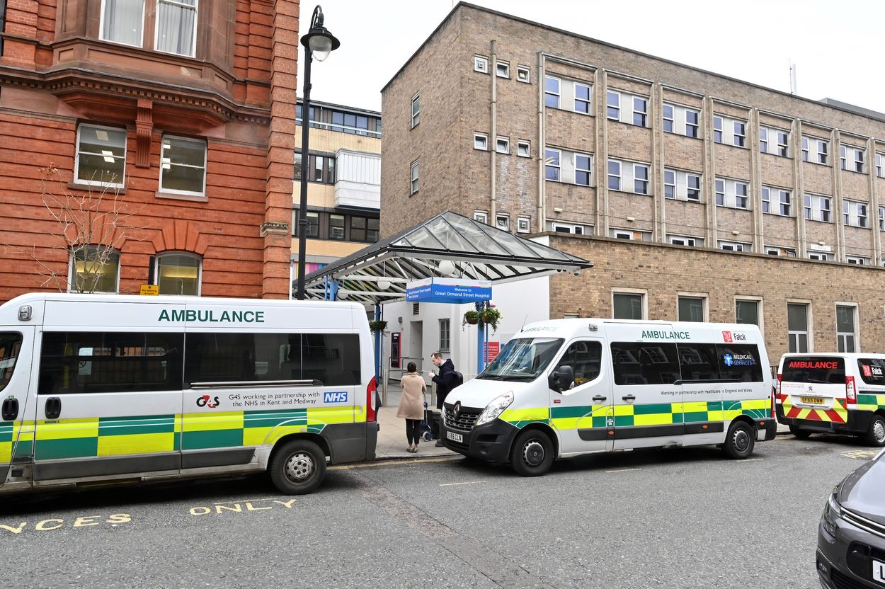 Afbeelding van Aantal Britse kinderen in ziekenhuizen met ernstige gevolgen corona verdrievoudigd