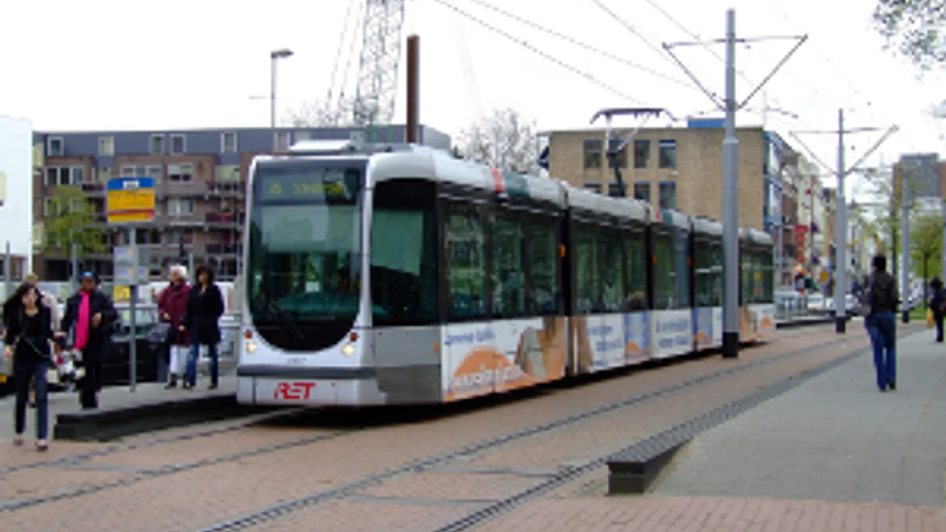 Flickr_Tram_Rotterdam_R_DV_RS_300.jpg