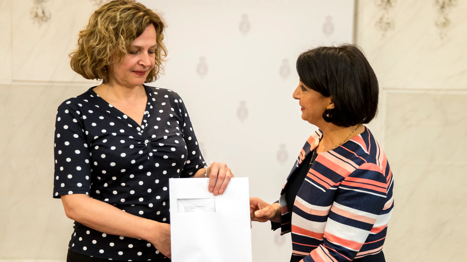 Schippers biedt eindverslag aan