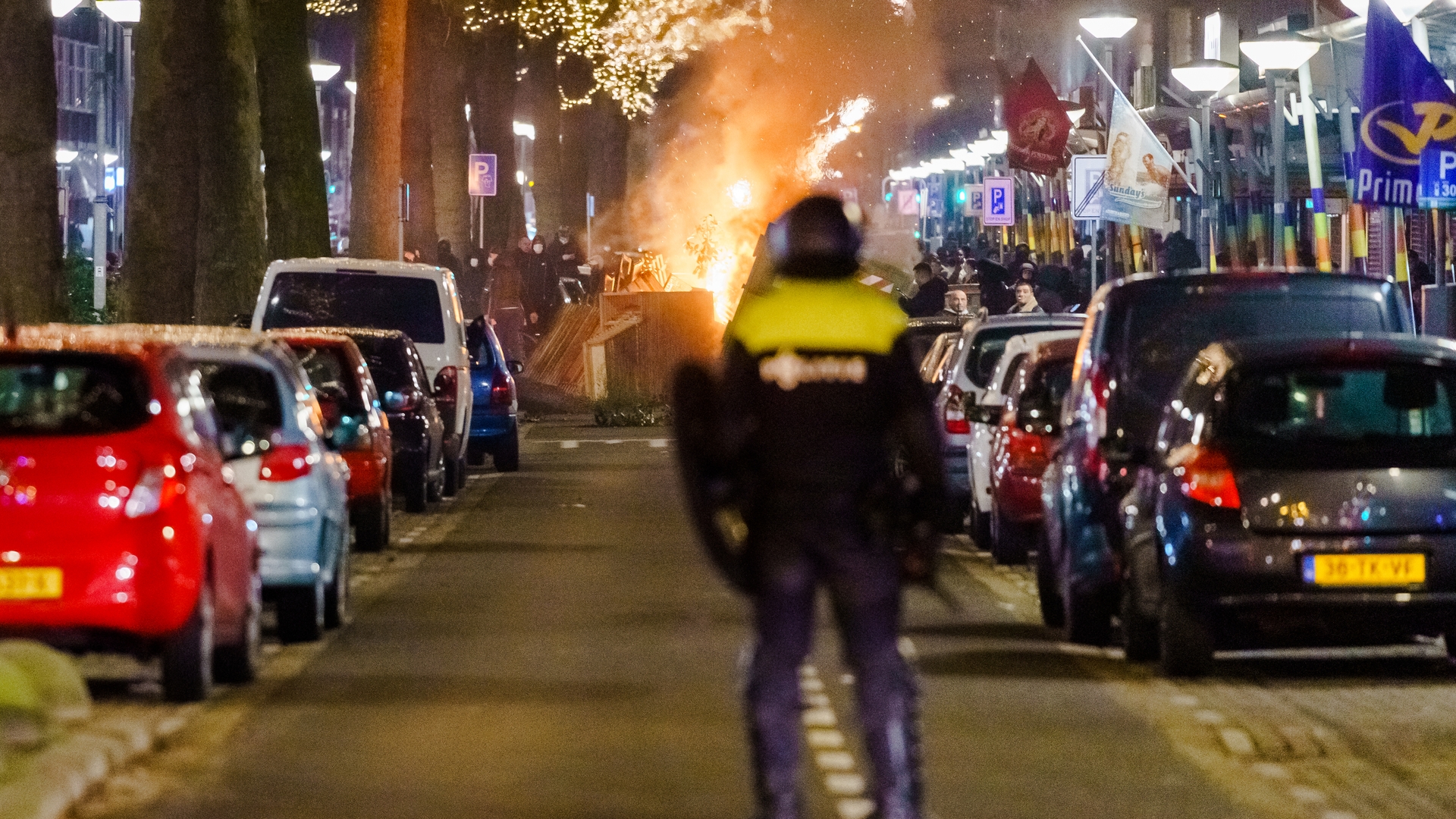 Riots in Rotterdam, several arrests
