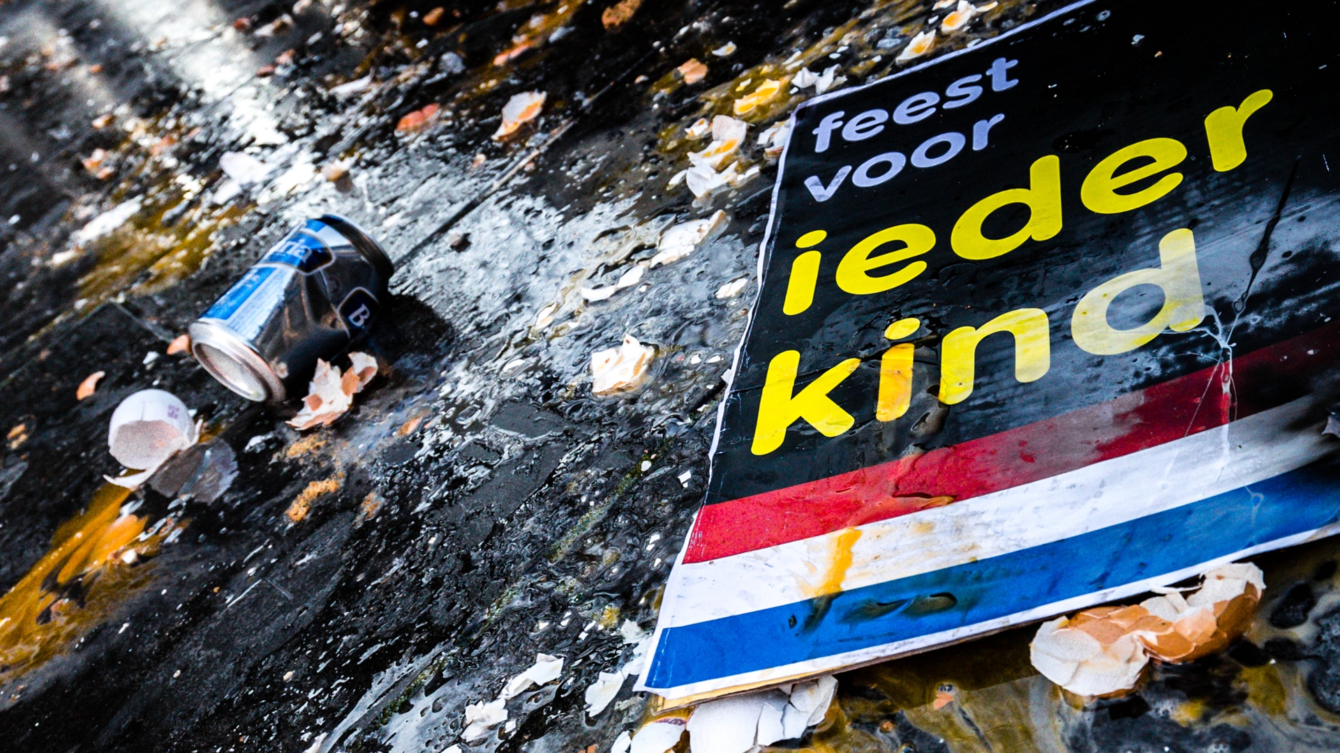 Anti-Pietendemonstratie tijdens intocht Eindhoven