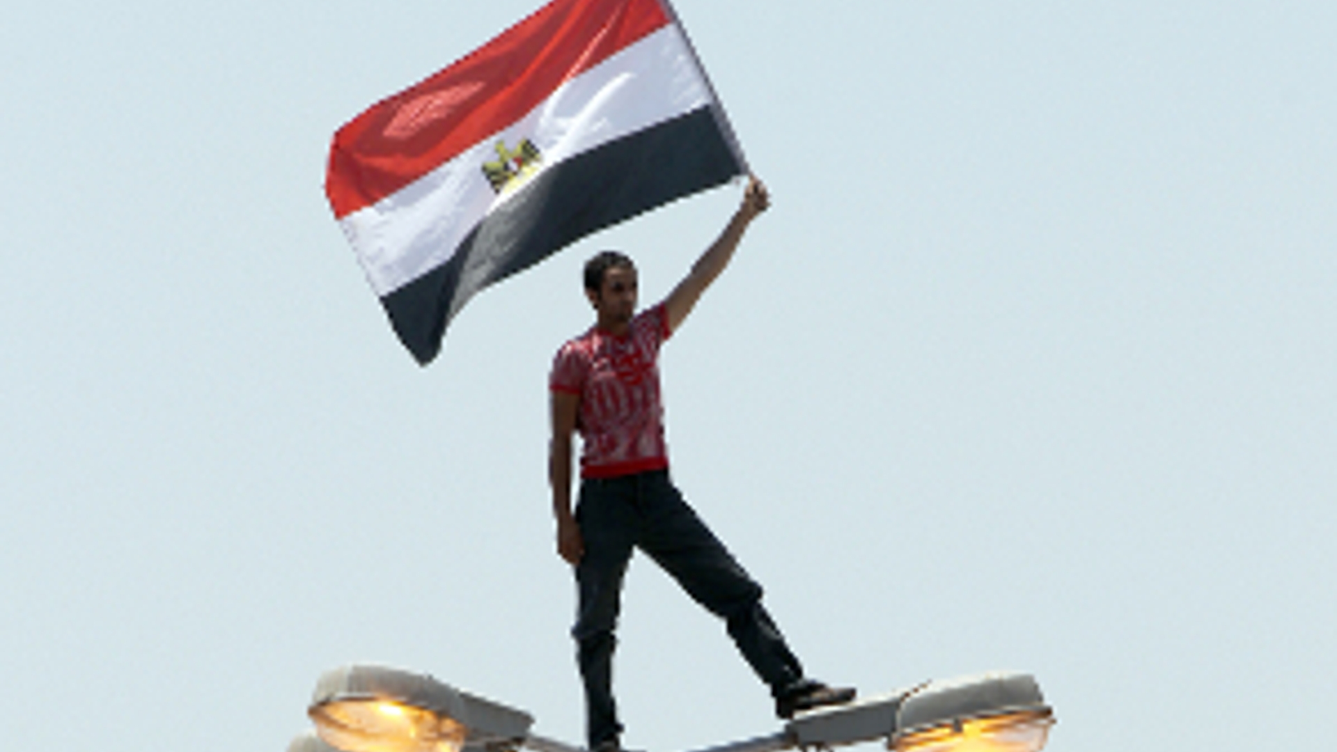 ANP-Egypte_demonstrant_vlag300.jpg