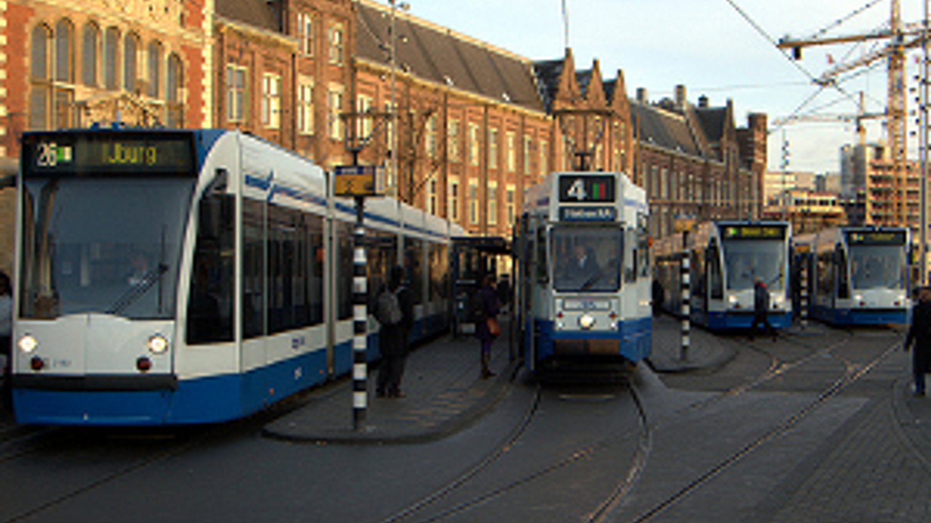 trams300.jpg