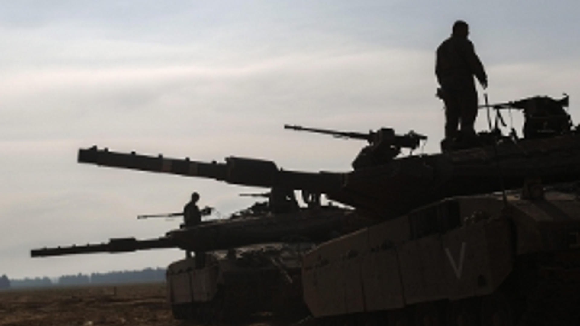ANP-IDF_tanks300.jpg