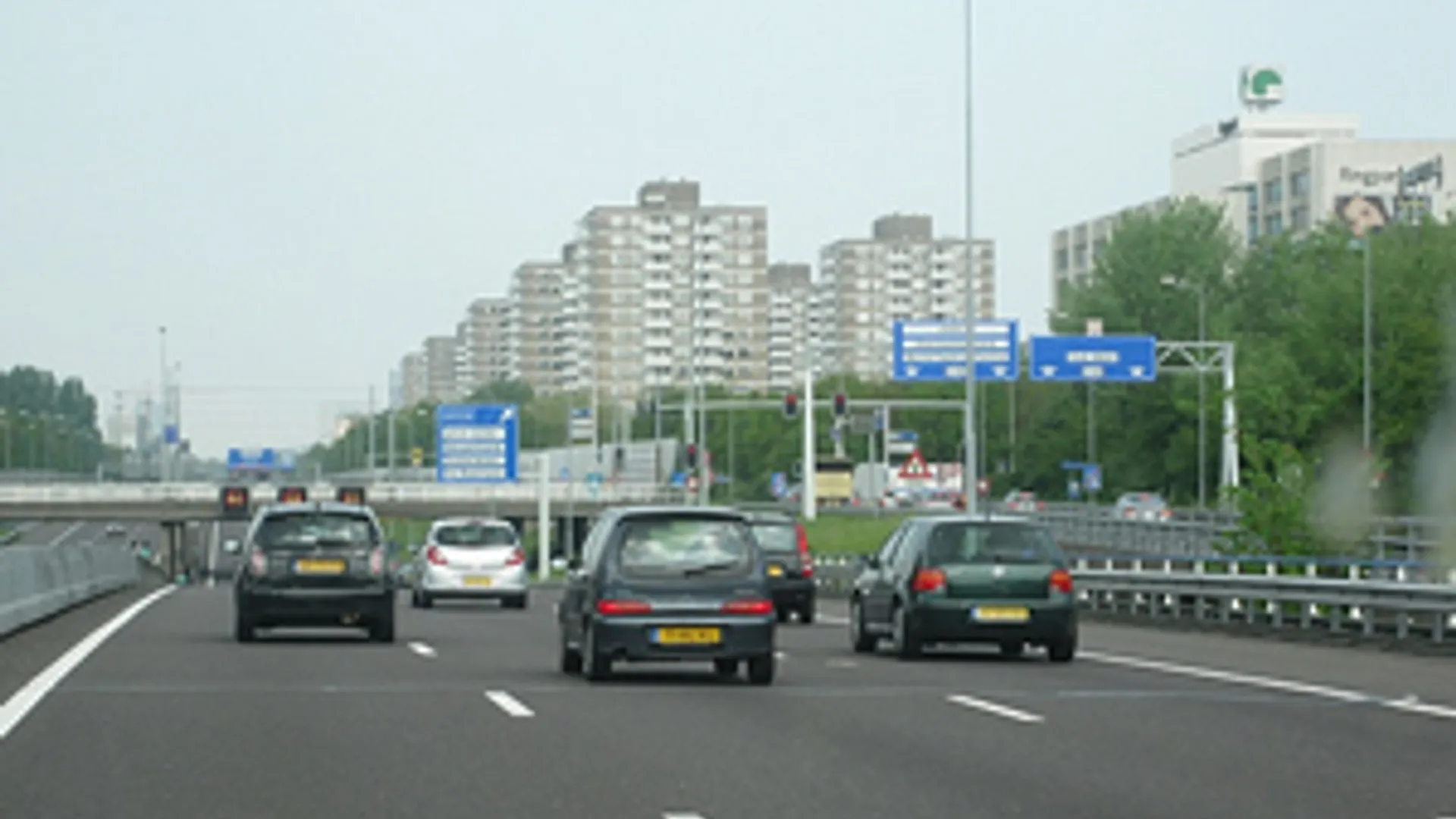 A10Amsterdam_300.jpg