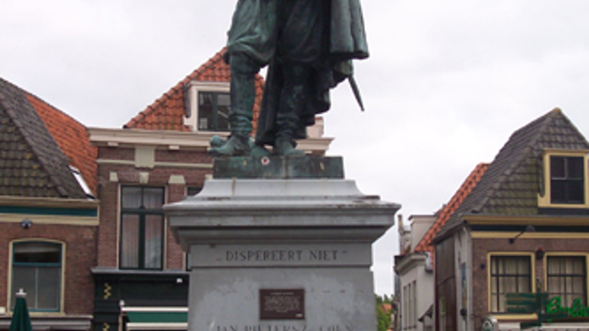Jan_Pieterszoon_Coen_statue
