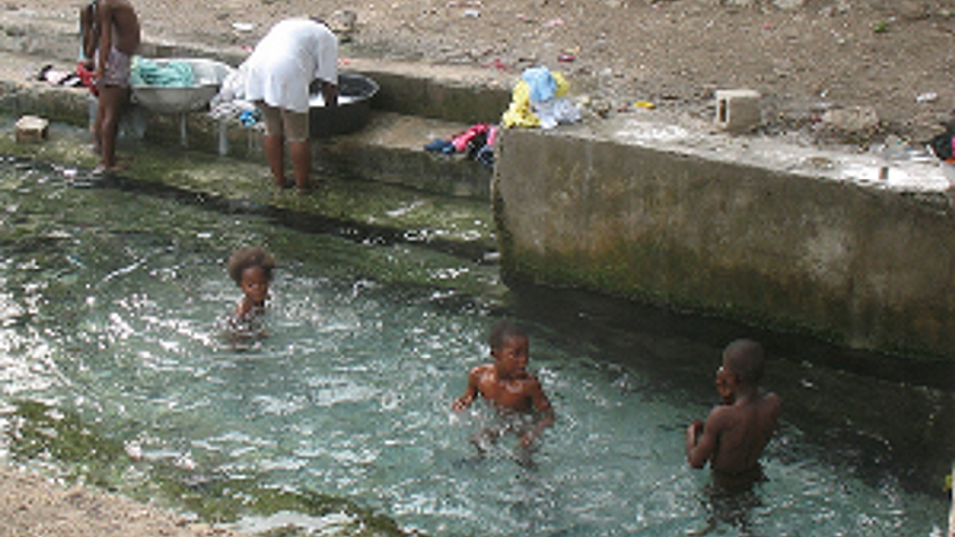 Haiti_cholera_300.jpg