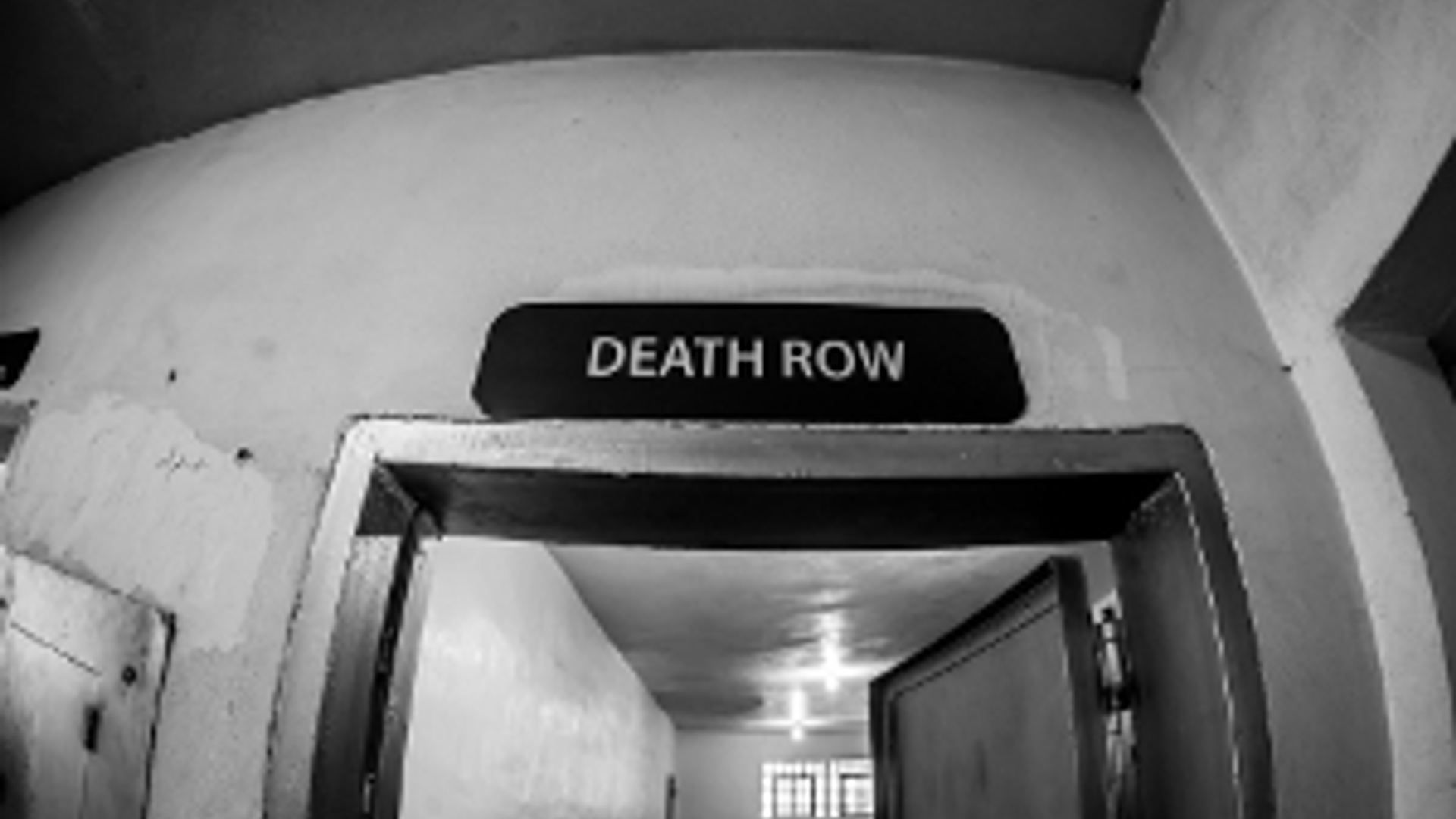 deathrow300_01.jpg