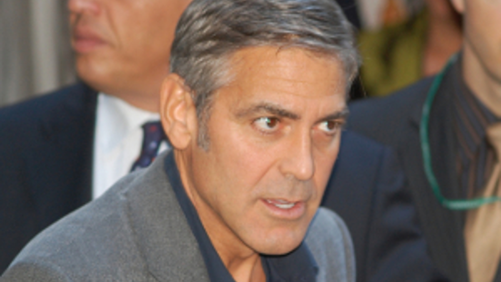 Clooney300