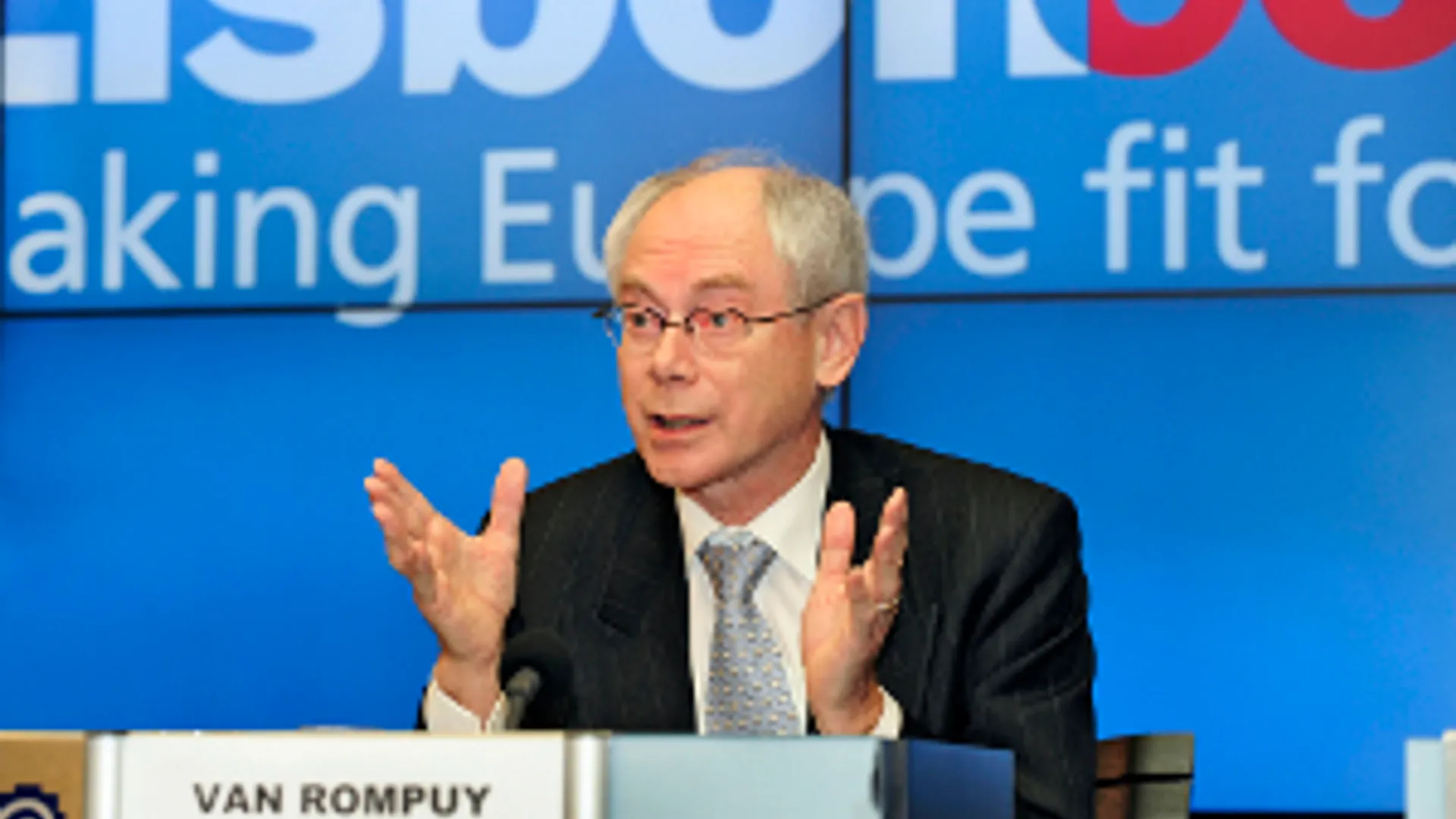 Flickr_HermanvanRompuy_Lisboncouncil_300.jpg