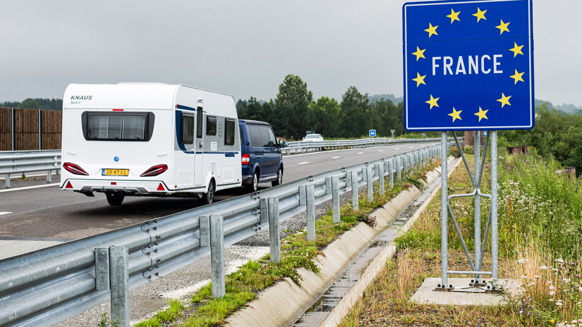 Nederlandse toeristen onderweg naar Frankrijk
