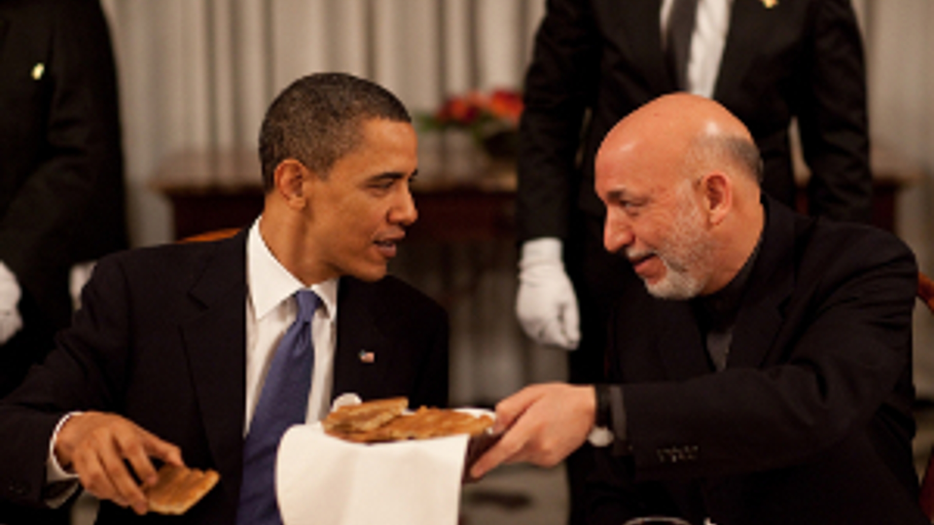 Flickr_Karzai_Obama_IsafMedia_300.jpg