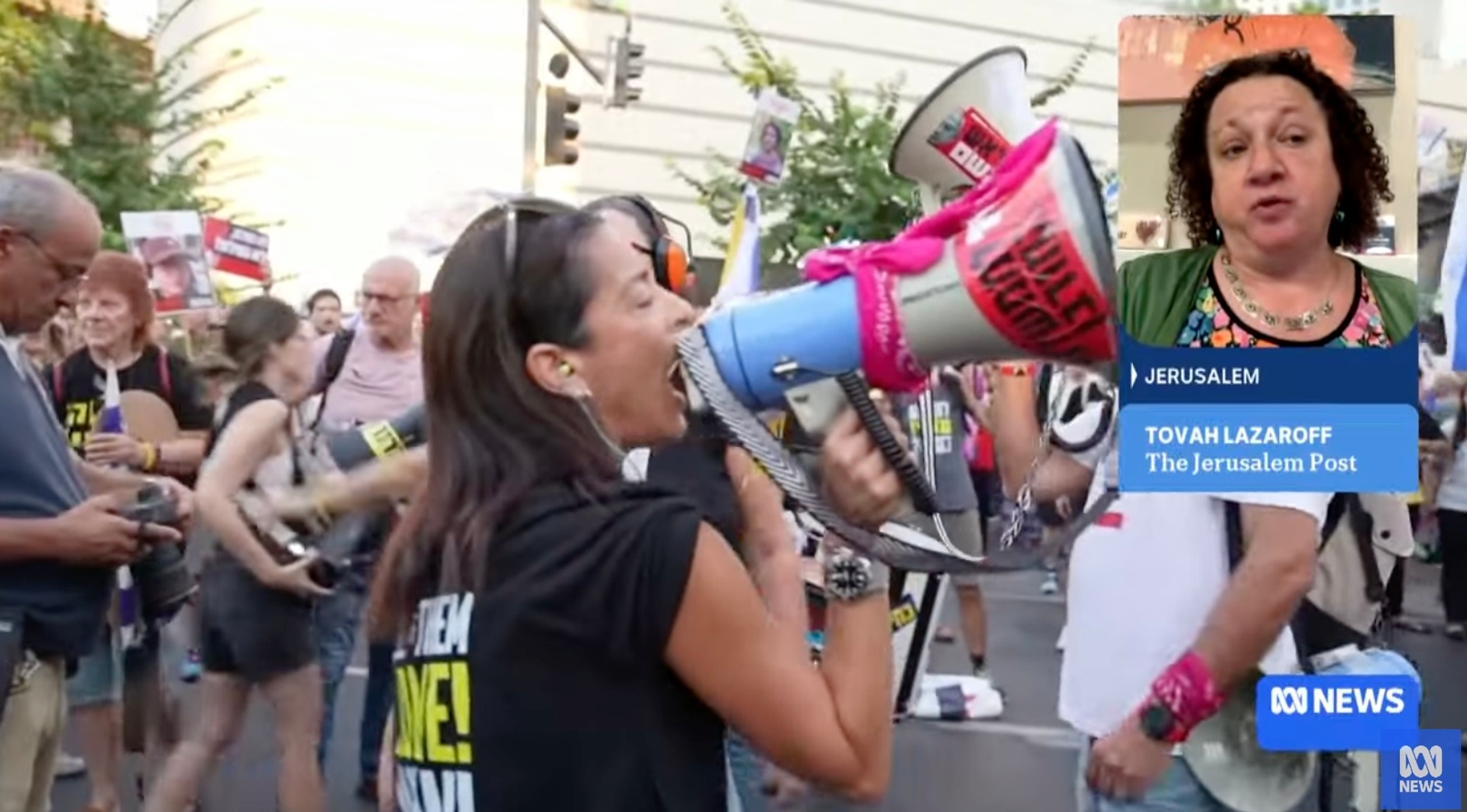 Afbeelding van Israëli's protesteren massaal tegen regering Netanyahu, rechter verbiedt staking