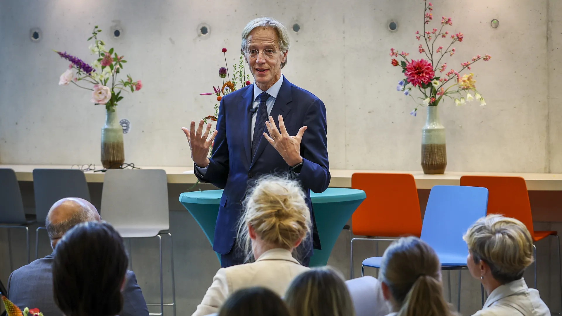 Afbeelding van Onderwijspartij D66 heeft wat uit te leggen met 2,5 miljoen laaggeletterden